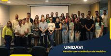 UNIDAVI: SIMESC realiza reunião com Acadêmicos