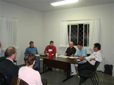 Durante reunião médicos de Camboriú estabelecem contraproposta