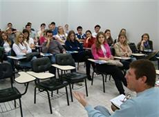 SIMESC reúne-se com acadêmicos da Uniplac e corpo clínico do HNSP