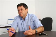 03-03-2010 - Médicos não atendem mais sobreaviso. Sem o serviço, Emergência fecha dia 20