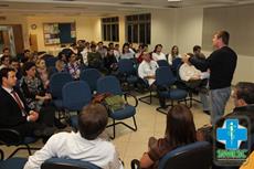 Blumenau: mais de 40 residentes participam de encontro com o SIMESC 