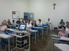 Tubarão: estudantes de medicina participam de reunião do SIMESC