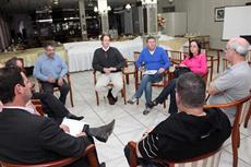 Médicos discutem contrato de trabalho para o hospital Regional