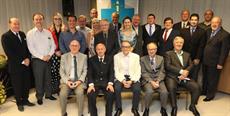 Médicos recebem título de Sócios Vitalícios